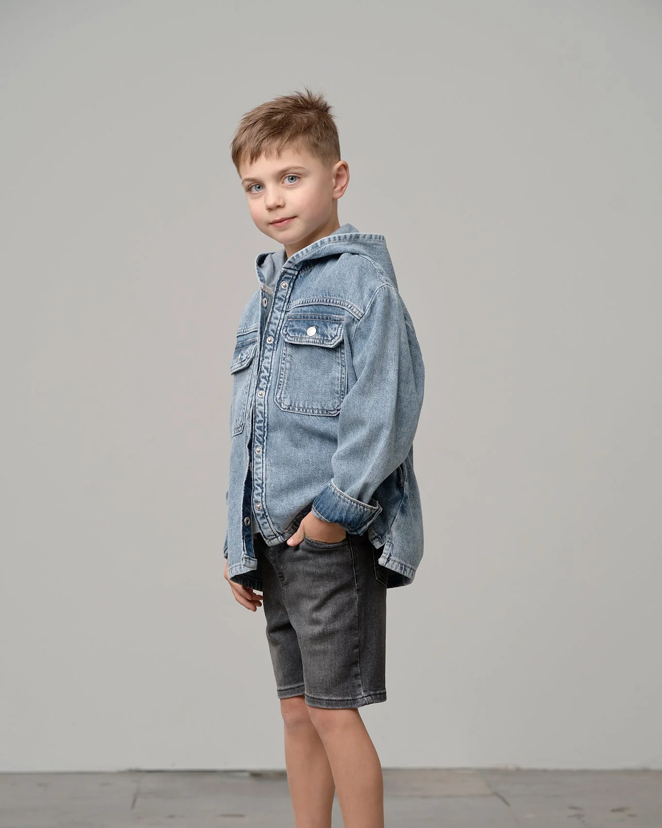 Lightweight Hooded Denim Jacket - Image 2