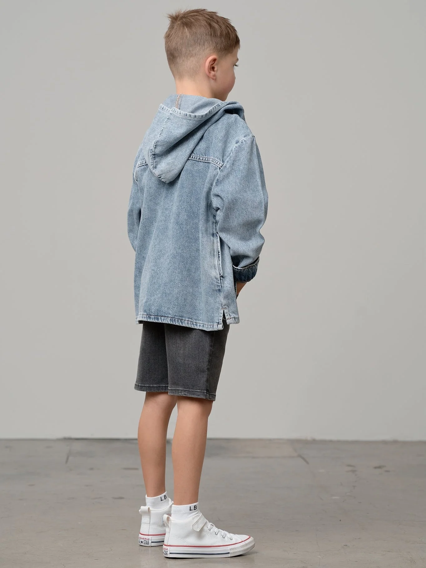 Lightweight Hooded Denim Jacket - Image 8