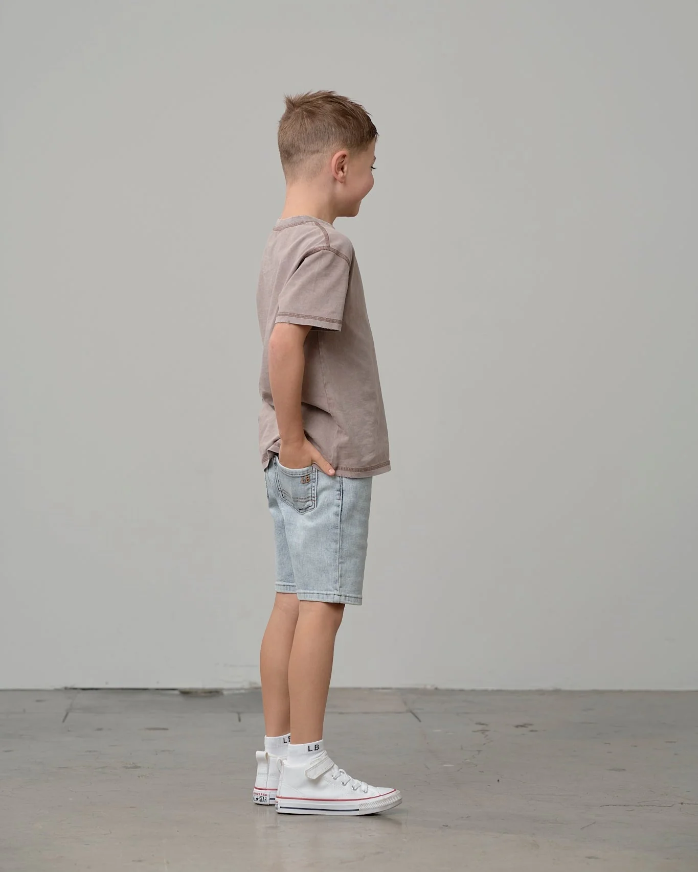 Straight Denim Short - Light Wash - Image 11