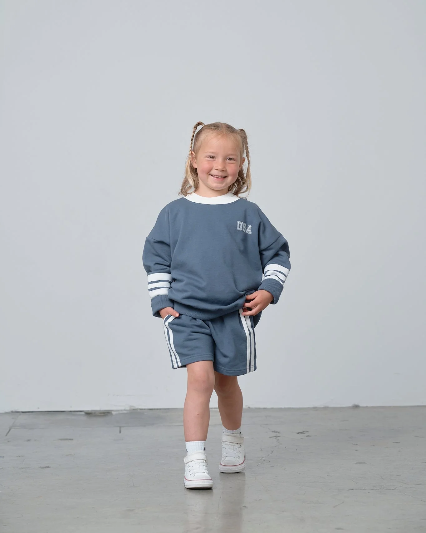 White Stripe Short - Worn Indigo - Image 13