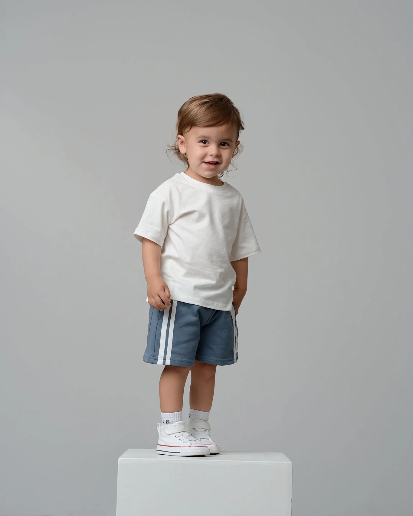 White Stripe Short - Worn Indigo - Image 7