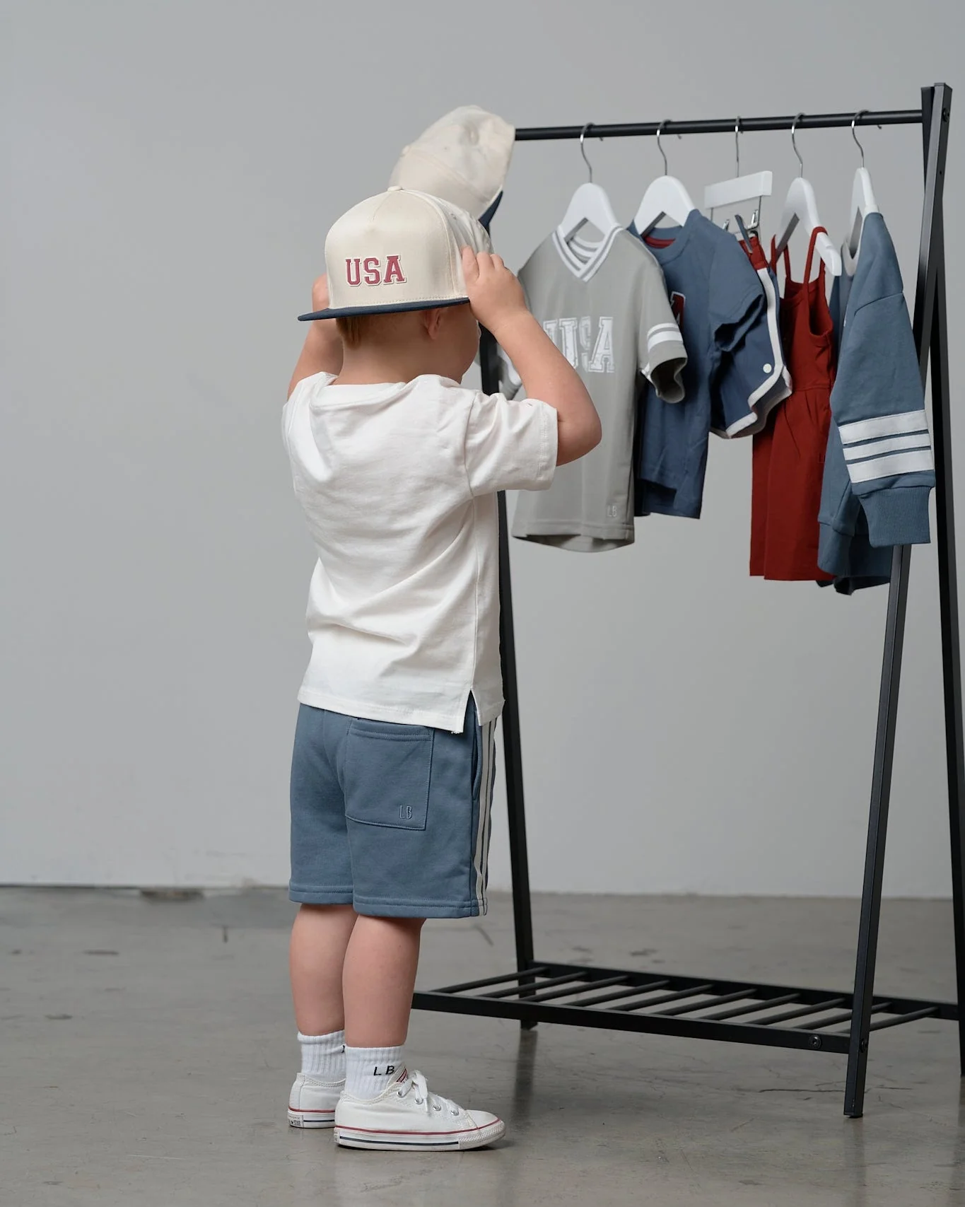 White Stripe Short - Worn Indigo - Image 9